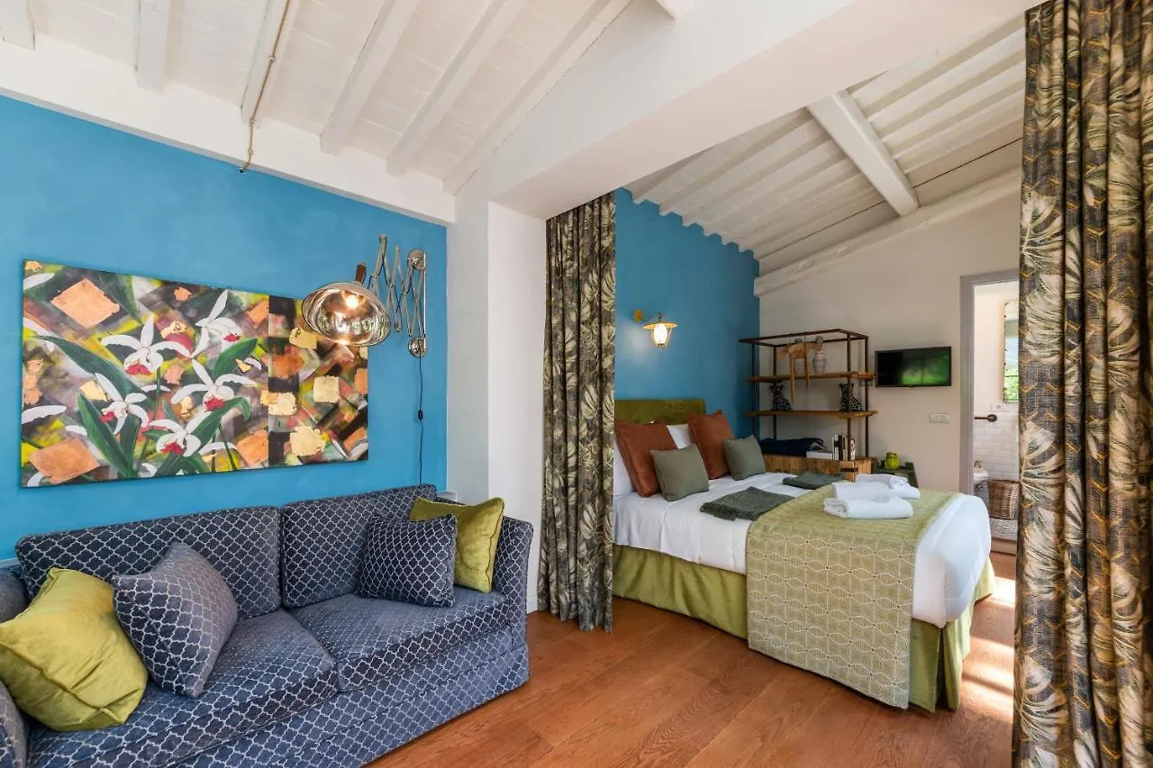 Guesthost - Le Serre Di Galileo Florenz Apartment
